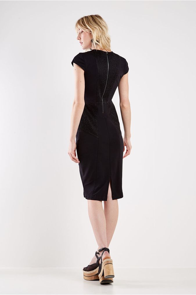 vestido de malha com brilho