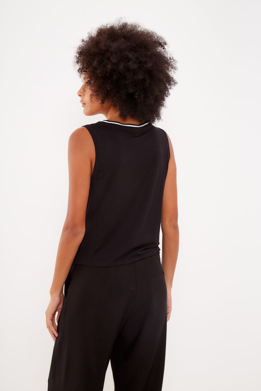 01039840_0002_2-BLUSA-MALHA-SILK-ALEGRIA