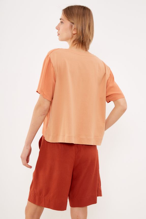 01039875_7248_2-T-SHIRT-MALHA-FRENTE-TECIDO