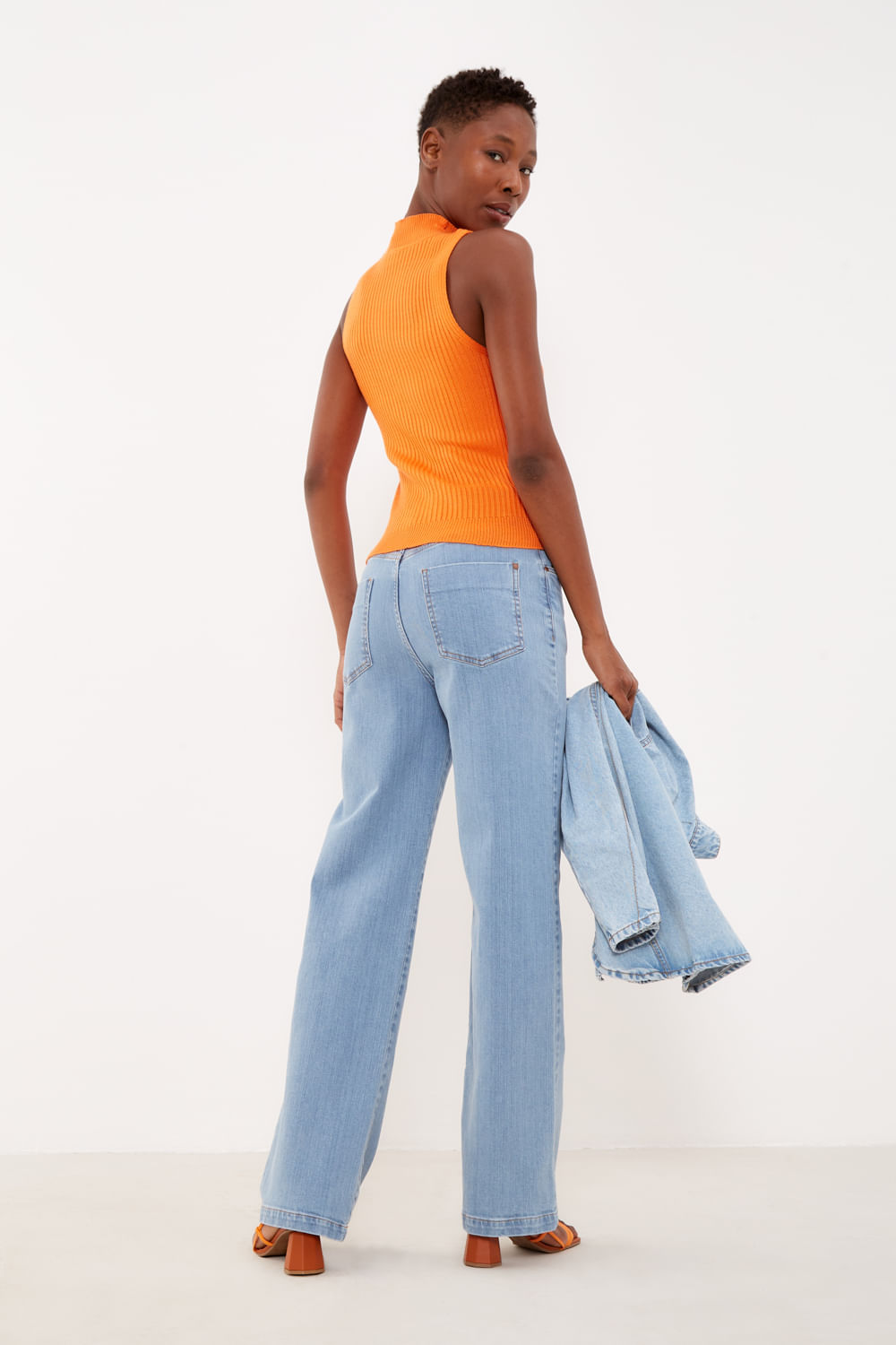 01039706_0057_2-CALCA-JEANS-RETA-CONFORT