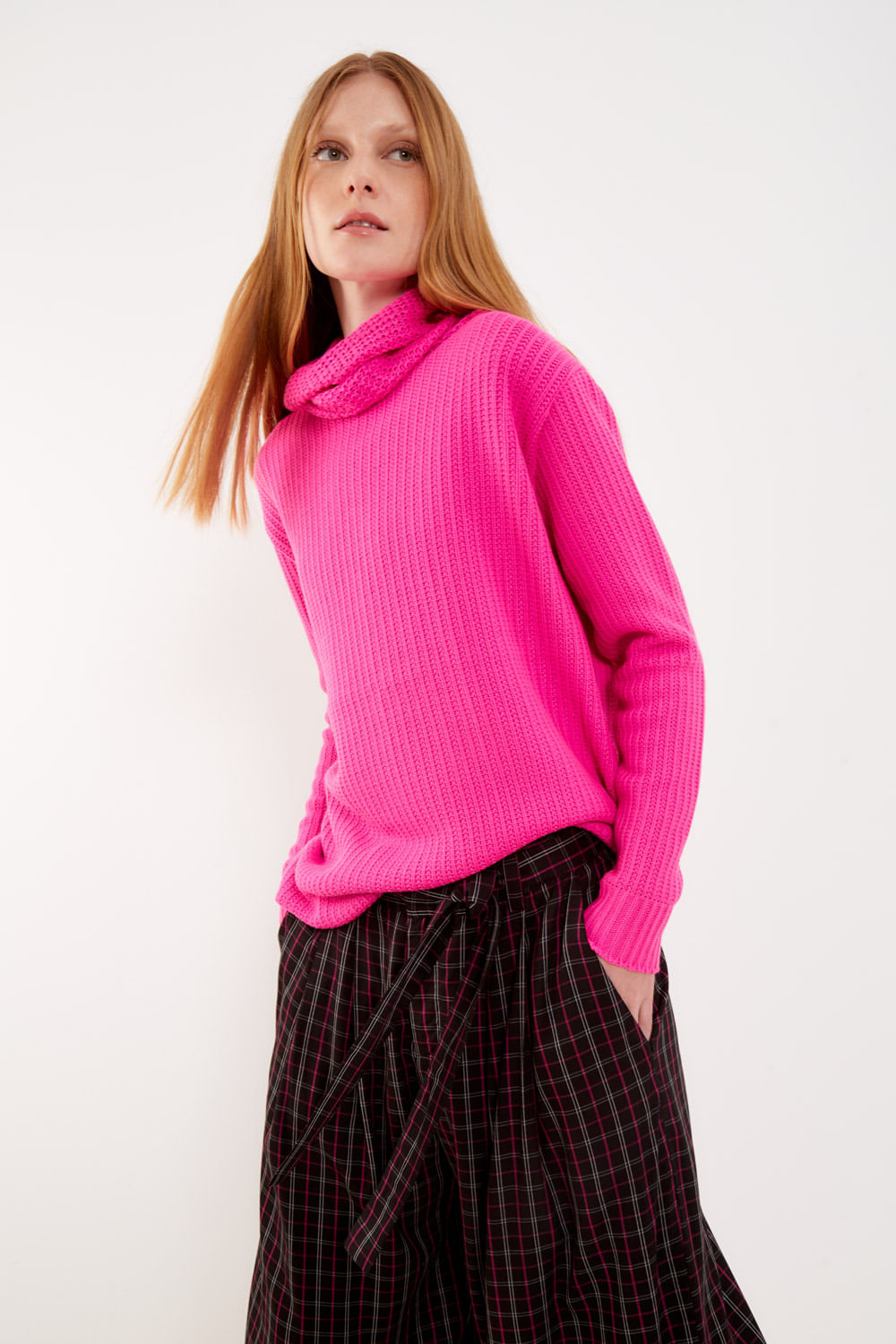 01038941_7234_3-BLUSA-TRICOT-MG-LONGA-GOLA