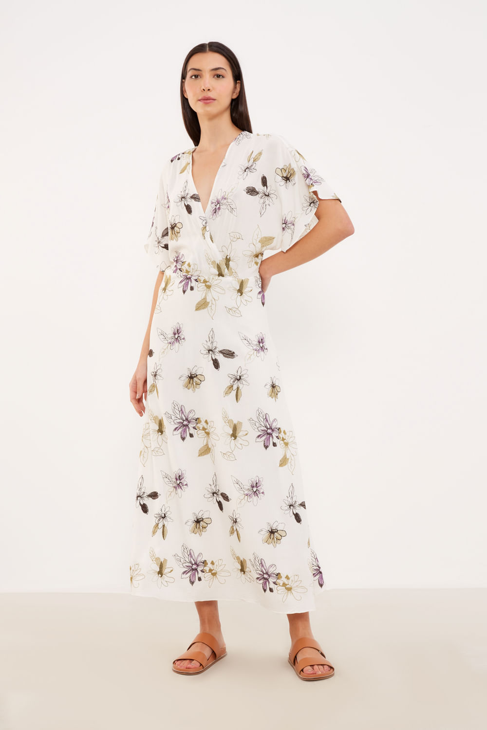 Vestido Midi Bordado Jardim - Est Jardim
