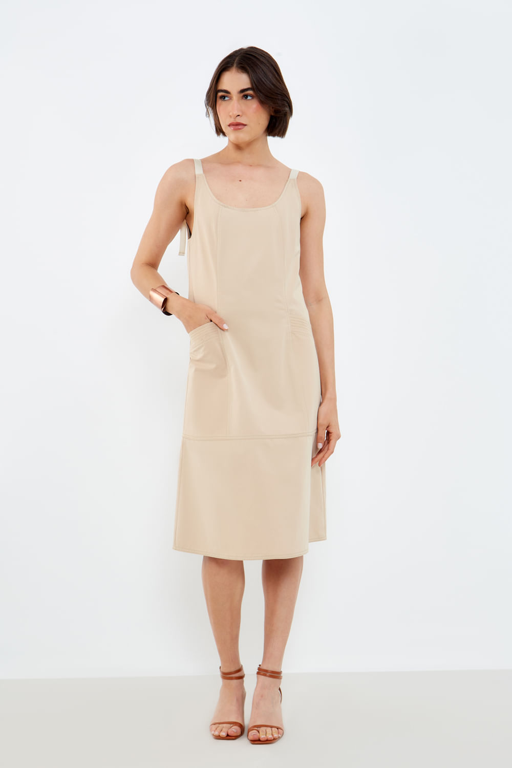 Vestido Midi Detalhe Bolso - Bege Nativa