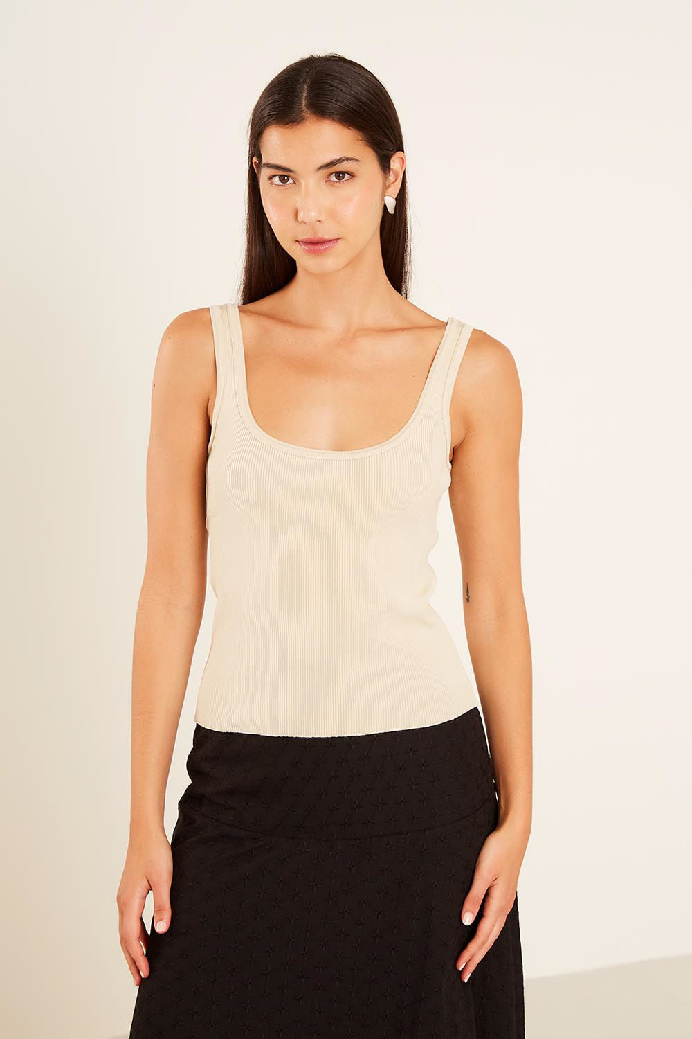 Regata Tricot Rayon Decotada - Off Rustica