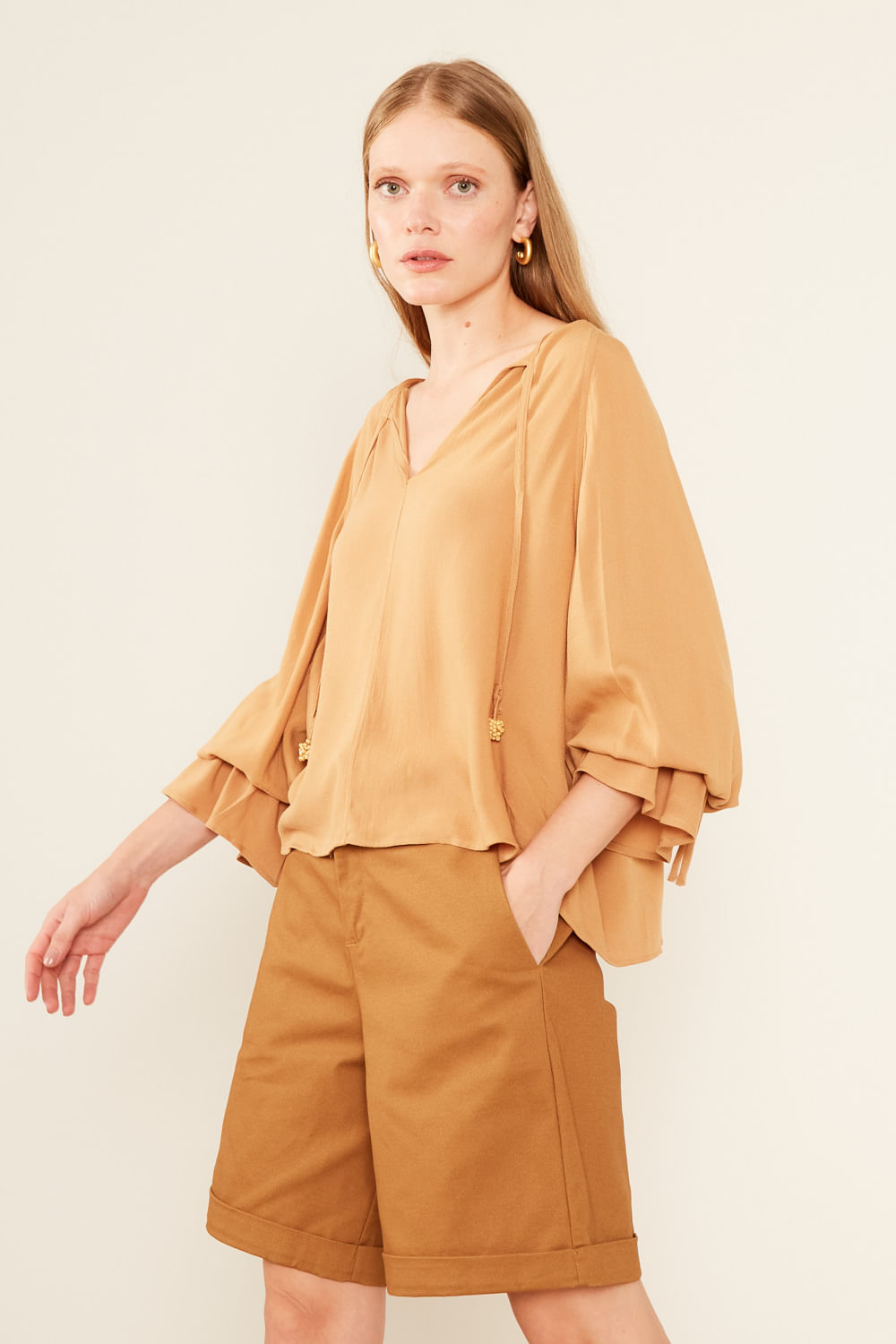 Blusa Casual Decote Franzido - Bege Nozes