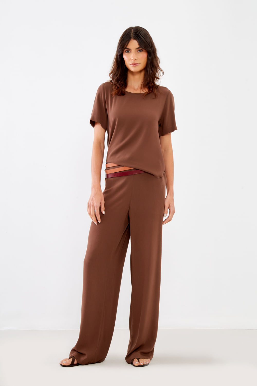 Blusa Basic Casual - Marrom Mocha