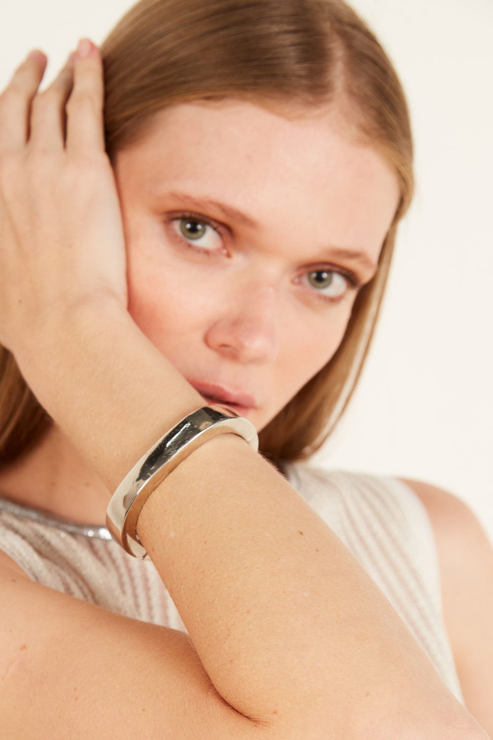 Bracelete Metal Modern - Prata