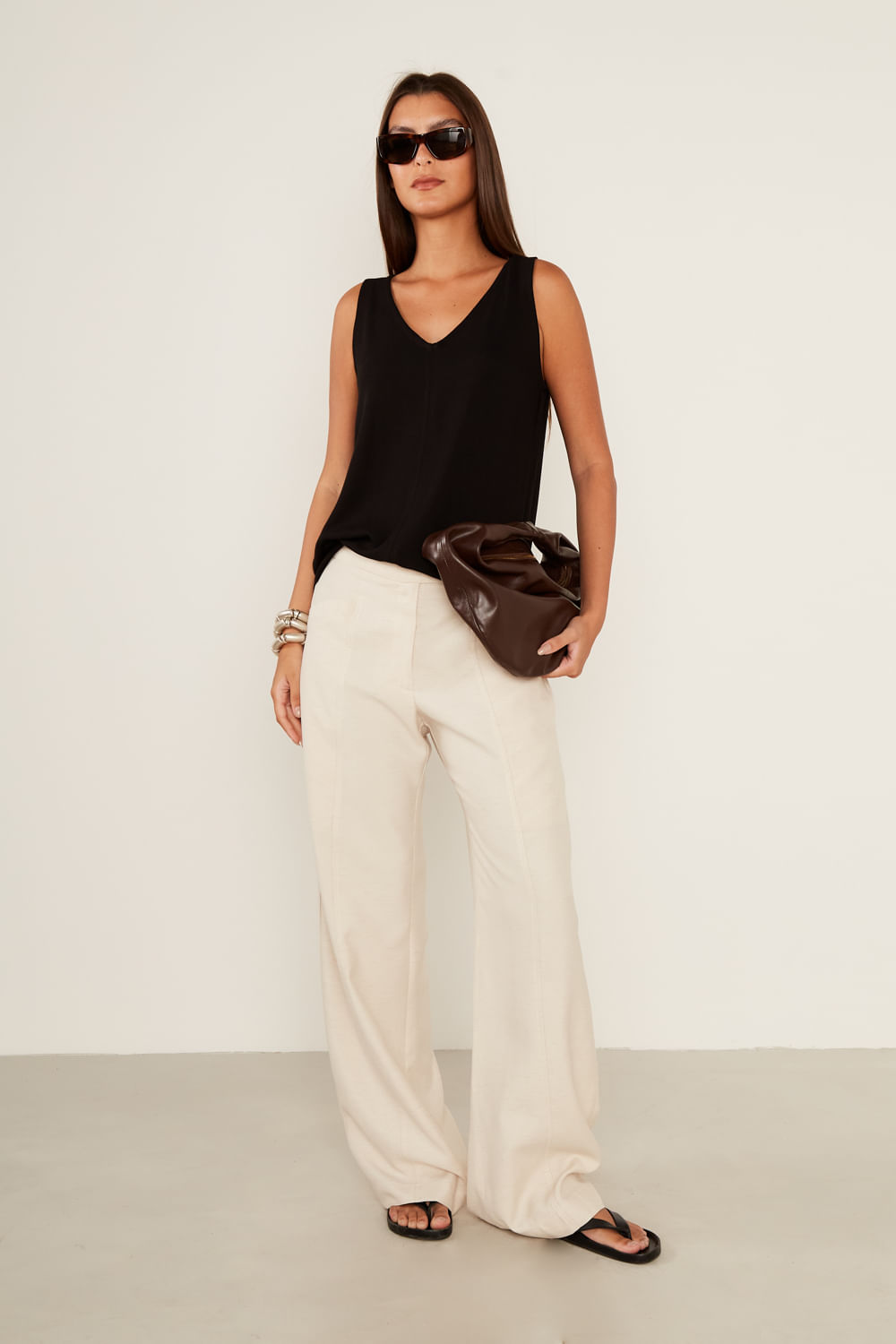 Blusa Decote v Recorte - Preto
