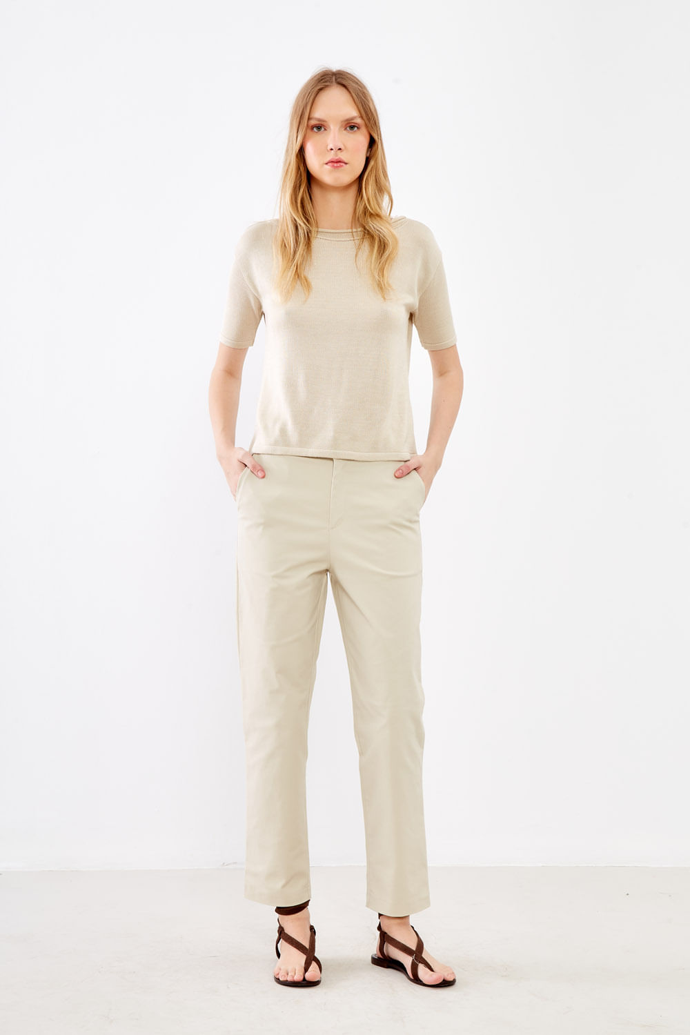 Calça Sarja Bolso Faca - Areia