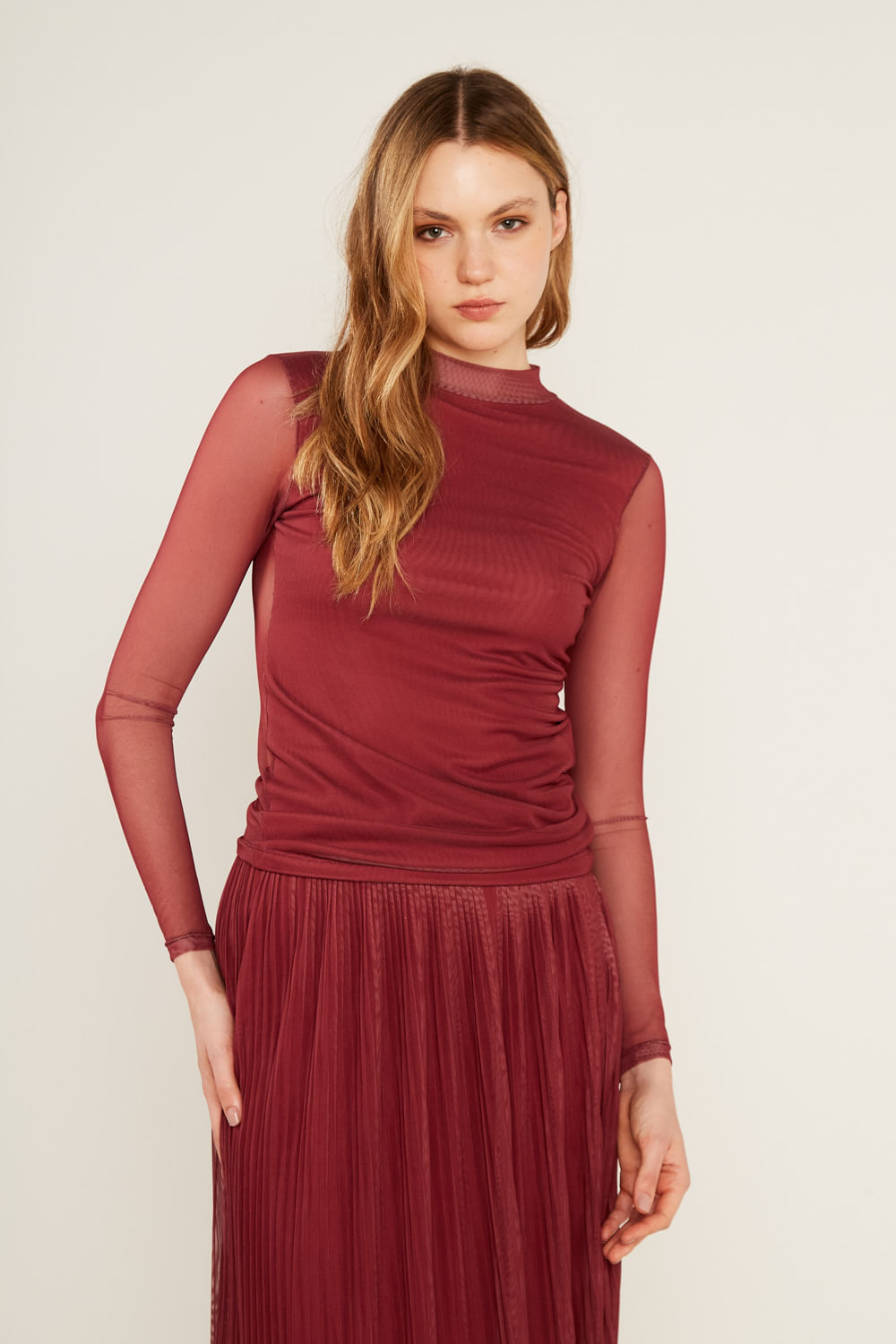 Blusa Malha Tule Manga Longa - Grena