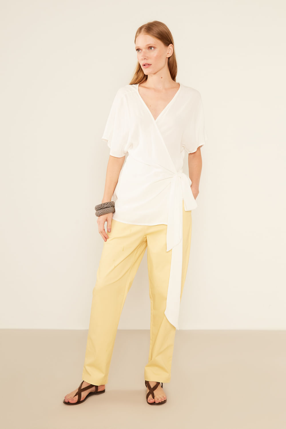 Blusa Casual Transpassada - Off White