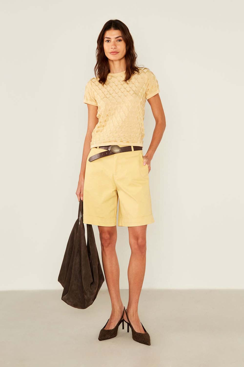 Bermuda Sarja Barra Inglesa - Amarelo Creme