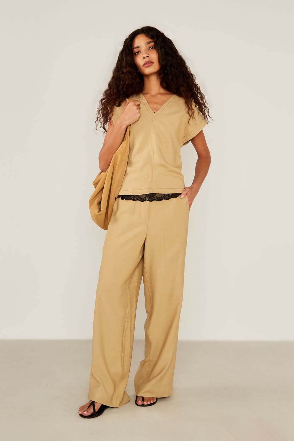 Calça Casual Ampla Elástico - Caqui