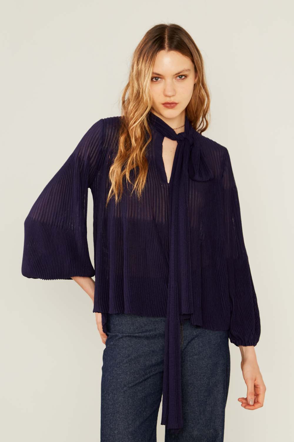 Bata Tricot Plissada - Azul Escuro
