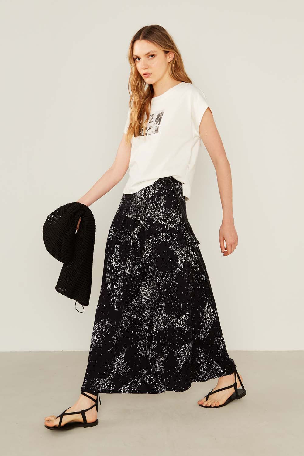Saia Estampa Dolly Black - Est Dolly Black